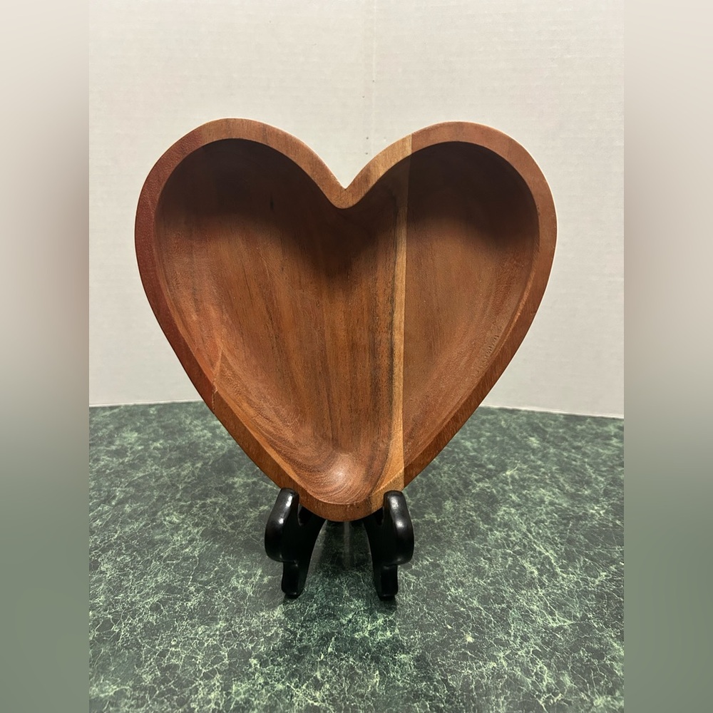 Wooden Valentine’s Heart Risers & Matching Wooden Heart Bowl - Picture 4 of 8